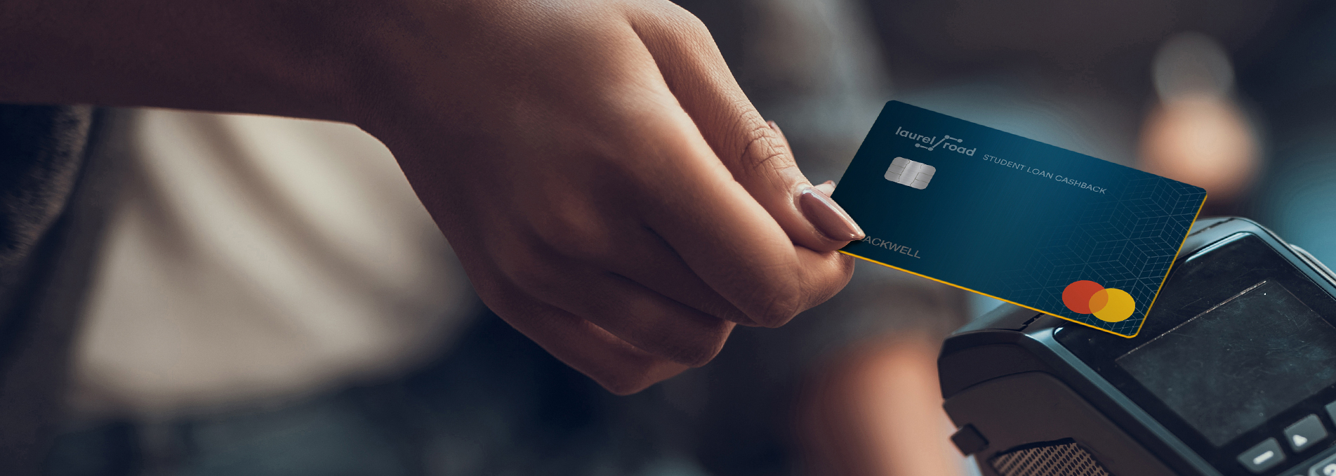 Using a Laurel Road Student Loan Cashback Credit Card